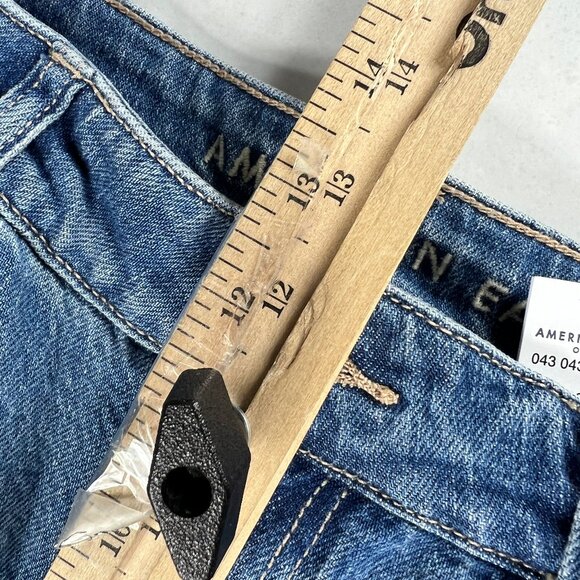 American Eagle Jeans Women's 16R Mom Straight Jean Blue Faded Distressed Denim - Picture 15 of 16
